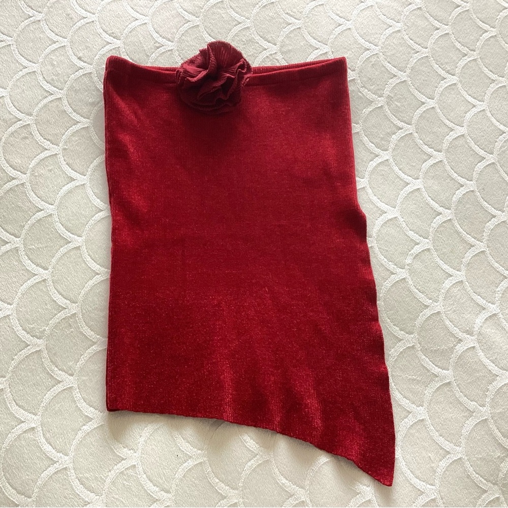 With Jean, Belle Top in red.